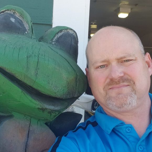 Meet your Posher, David - Picture 1 of 1